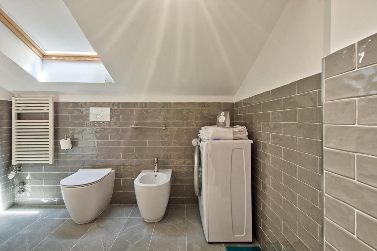 5 Miglia Apartment La Mansarda A Collegno Dış mekan fotoğraf