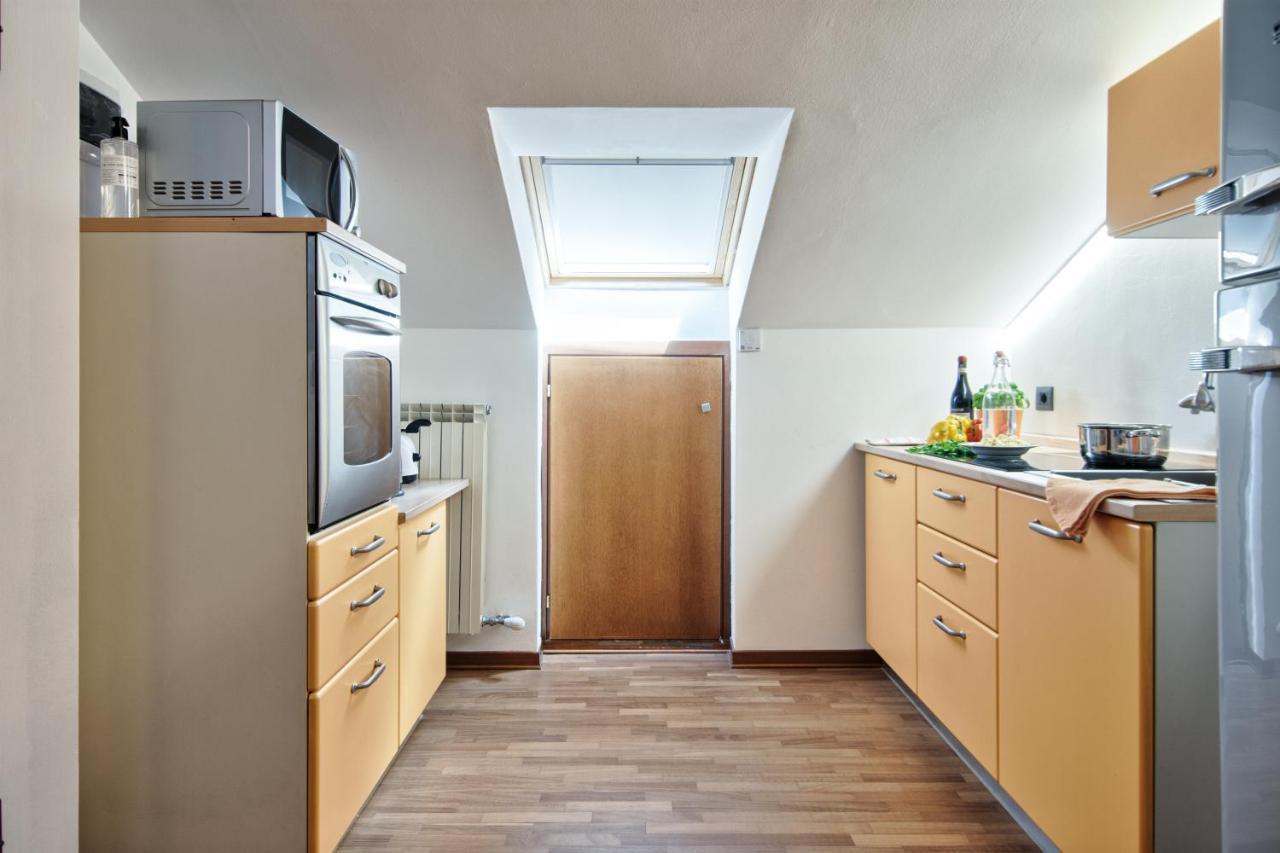 5 Miglia Apartment La Mansarda A Collegno Dış mekan fotoğraf